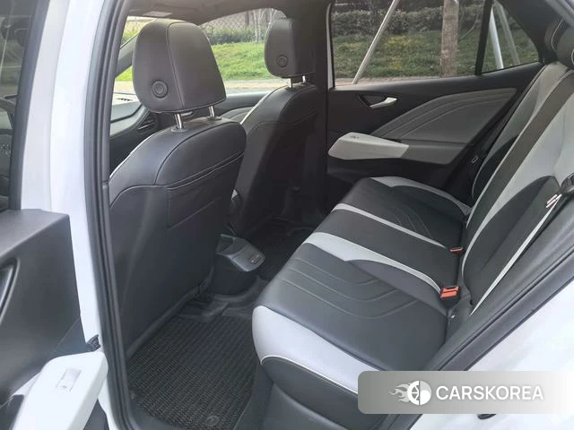 Volkswagen ID.3 2024 Белый из Китая, фото 4