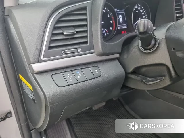 Hyundai Avante AD 2018 Серебряный из Кореи, фото 4