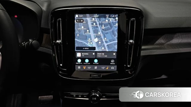 Volvo C40 Richards 2024 Белый из Кореи, фото 4