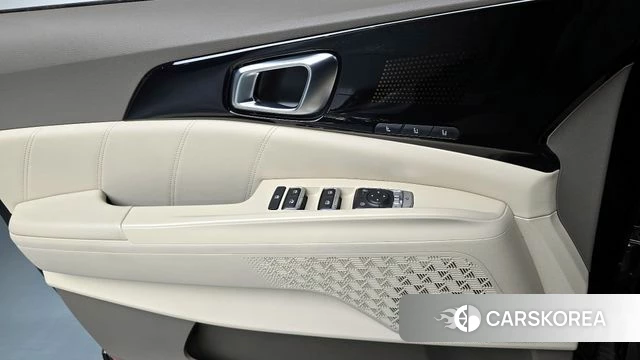 Kia The New Carnival 4th Generation 2025 Черный из Кореи, фото 4