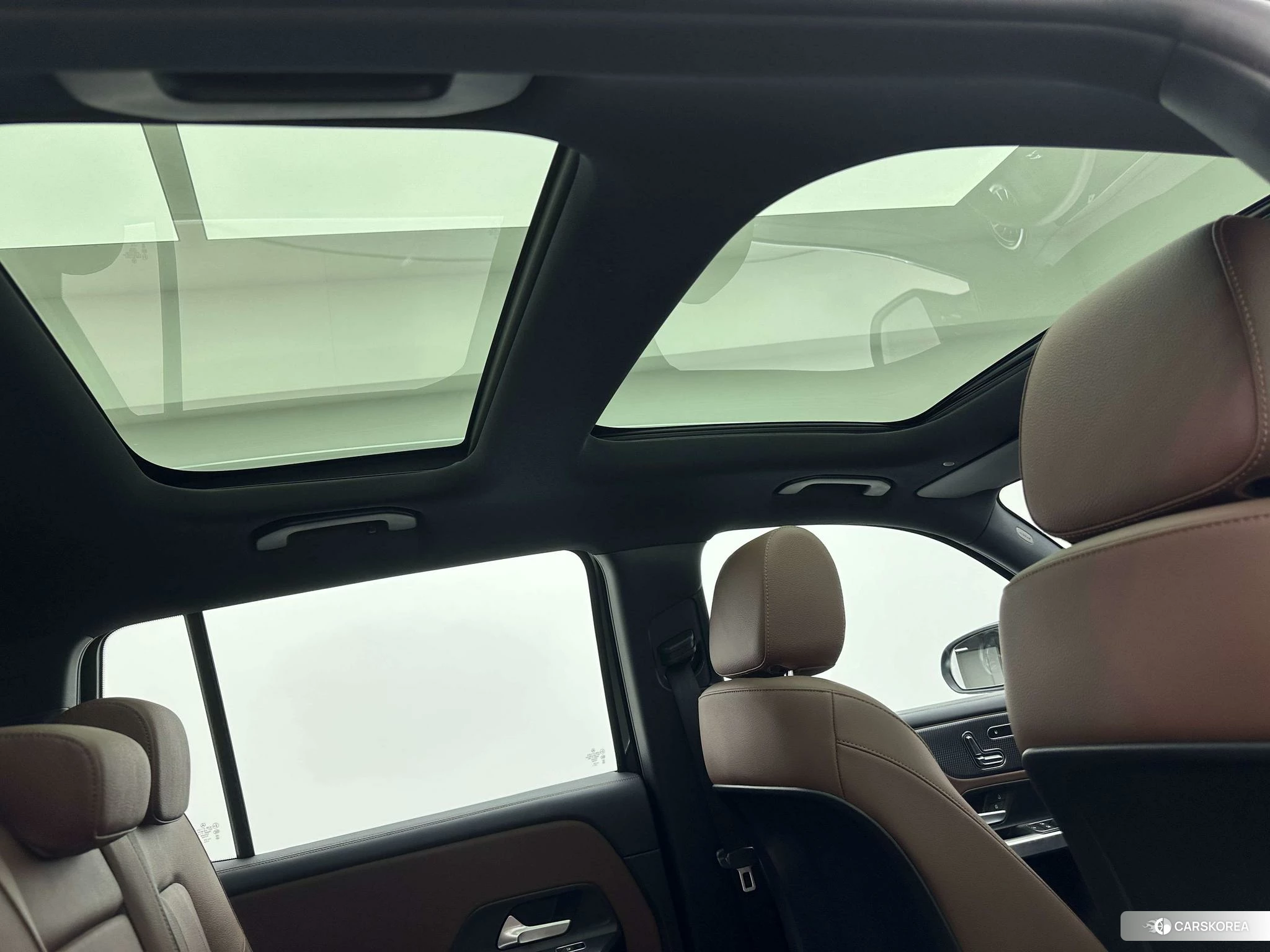 Mercedes-Benz GLB 2022 Черный из Китая, фото 4