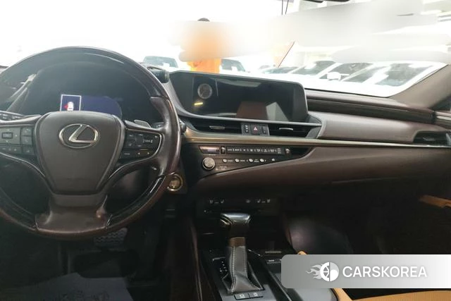 Lexus ES 2021 Серебристо-серый из Китая, фото 4