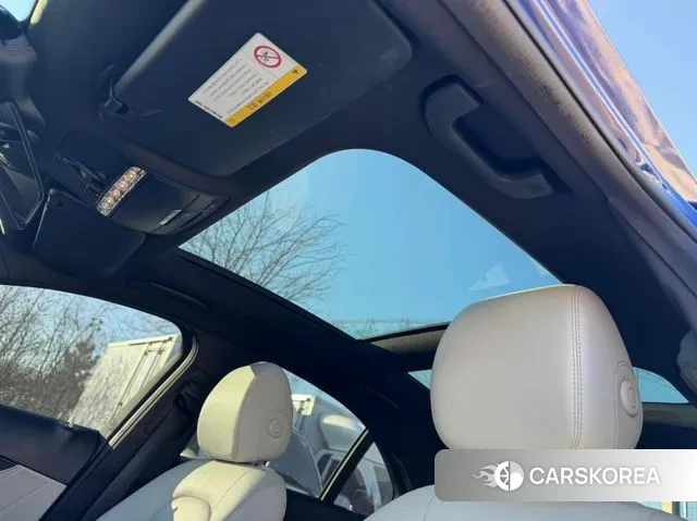 Mercedes-Benz C-Class W205 2018 Синий из Кореи, фото 4