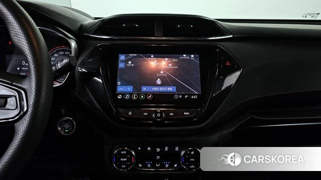 Chevrolet (GM Daewoo) Trailblazer 2022 Белый из Кореи, фото 4