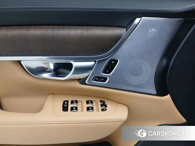 Volvo S90 2024 Белый из Кореи, фото 4