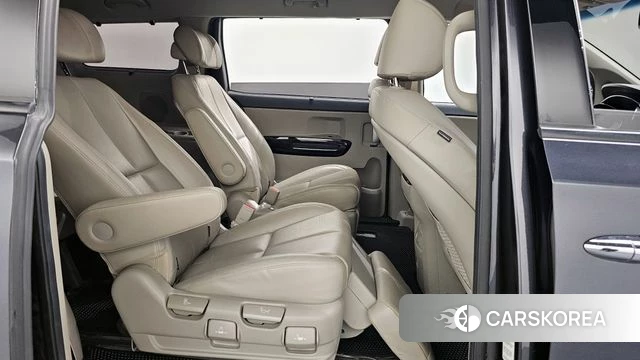 Kia The New Carnival 2018 Серый из Кореи, фото 4