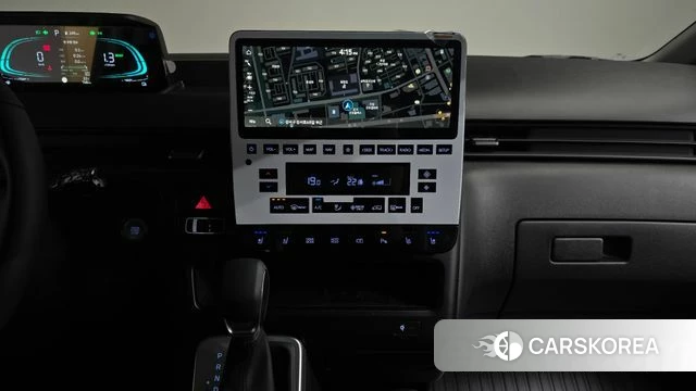 Hyundai Staria 2025 Белый из Кореи, фото 4