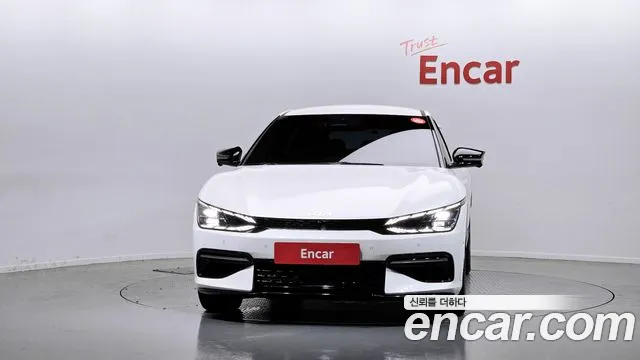 Kia EV6 2022 Белый из Кореи, фото 4