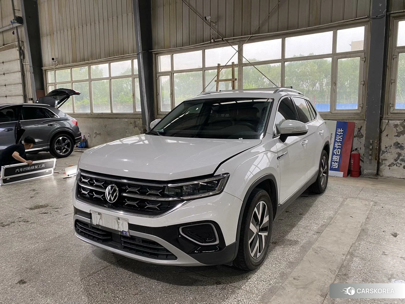 Volkswagen Tanyue 2022 Белый из Китая, фото 4