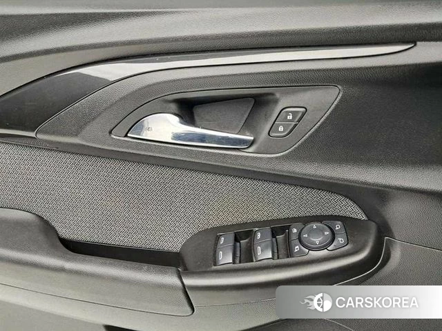 Chevrolet (GM Daewoo) Trailblazer 2022 Черный из Кореи, фото 4