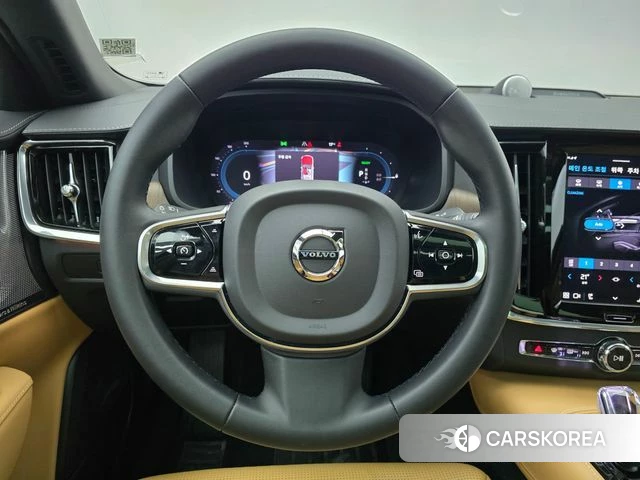 Volvo S90 2023 Серый из Кореи, фото 4