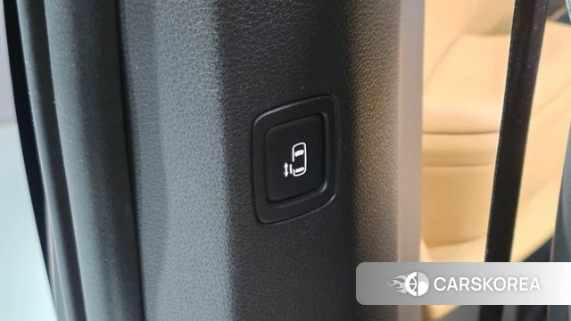 Kia Carnival 4th generation 2022 Черный из Кореи, фото 4