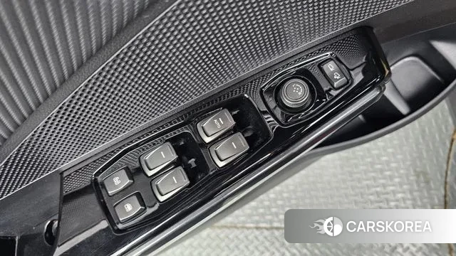 Ssangyong Berry New Tivoli 2021 Красный из Кореи, фото 4