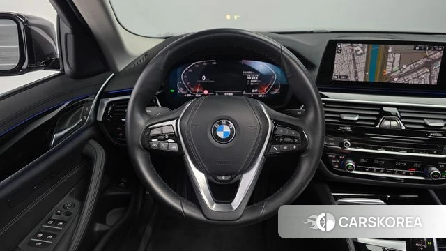 BMW 5 Series (G30) 2020 Серый из Кореи, фото 4