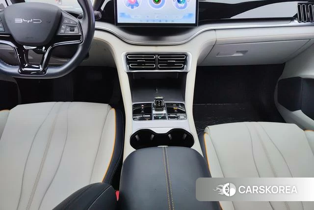 BYD Song PLUS DM 2023 Черный из Китая, фото 4