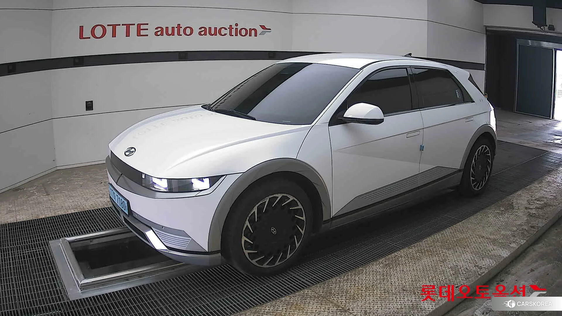 Hyundai IONIQ 5 2022 Atlas White из Кореи, фото 4