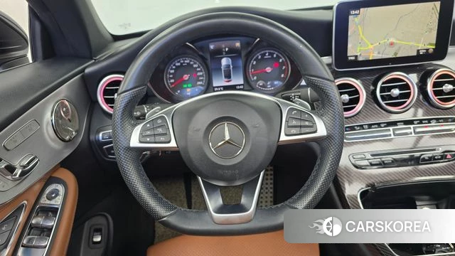Mercedes-Benz C-Class W205 2018 Черный из Кореи, фото 4
