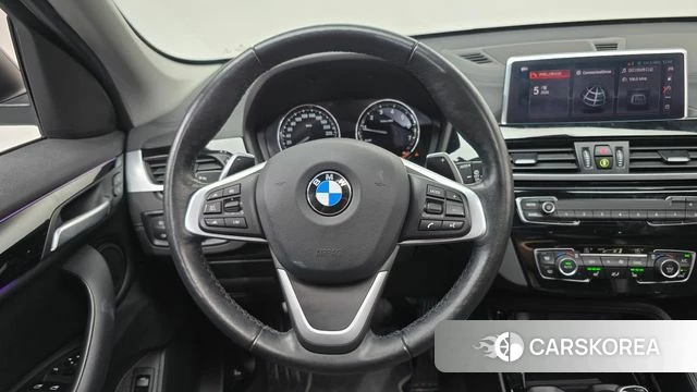 BMW X1 (F48) 2022 Черный из Кореи, фото 4