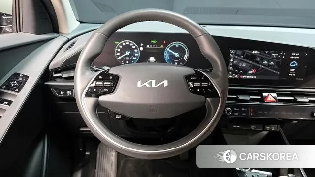 Kia Di Ol Nu Niro 2022 Темно-зеленый из Кореи, фото 4