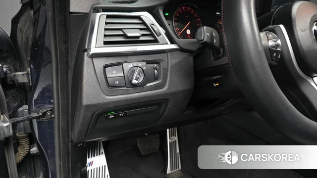 BMW 3 Series GT (F34) 2020 Синий из Кореи, фото 4