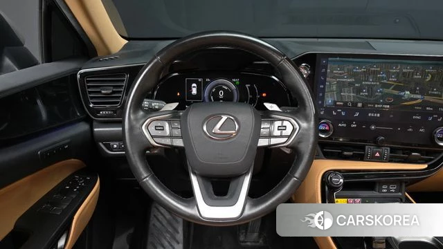 Lexus NX450h + 2nd generation 2023 Серебристо-серый из Кореи, фото 4