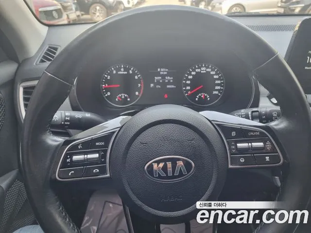 Kia Seltos id 2622317 из Кореи 4