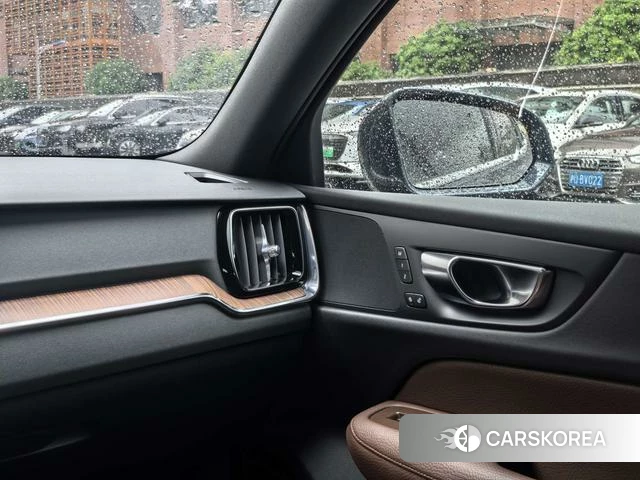 Volvo S60 2020 Синий из Китая, фото 4