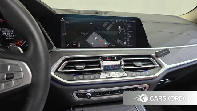 BMW X7 (G07) 2021 Черный из Кореи, фото 4