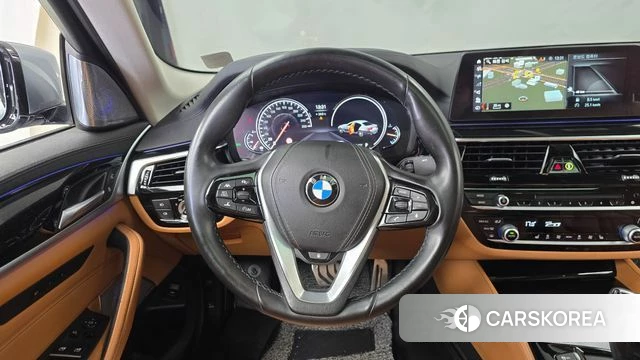 BMW 5 Series (G30) 2018 Серый из Кореи, фото 4
