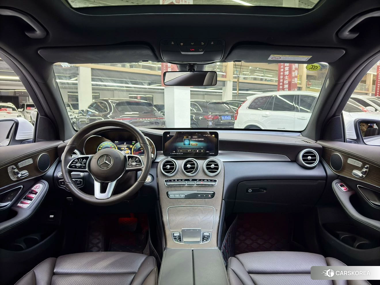 Mercedes-Benz GLC 2022 Белый из Китая, фото 4
