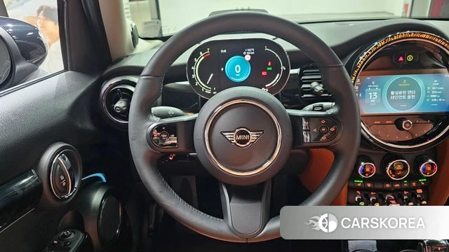 Mini Cooper S 2022 Черный из Кореи, фото 4