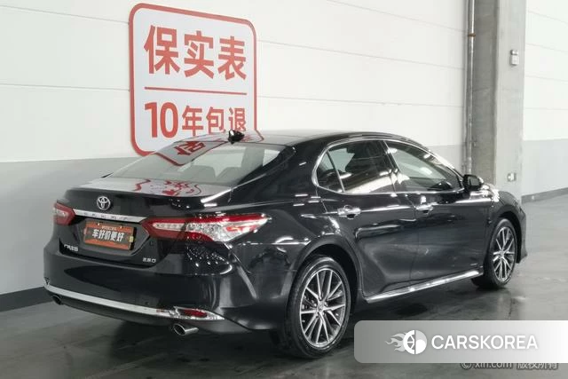 Toyota Camry 2024 Черный из Китая, фото 4