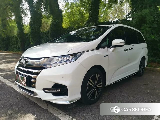 Honda Odyssey 2021 Белый из Китая, фото 4