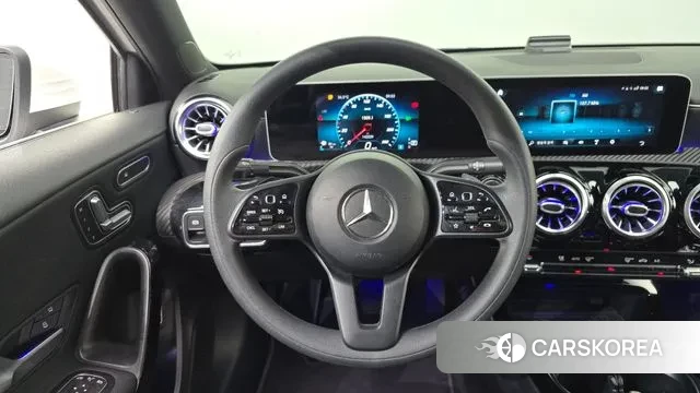 Mercedes-Benz A-Class W177 2020 Белый из Кореи, фото 4