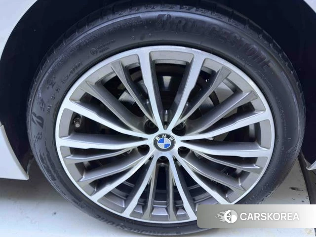 BMW 3 series 2022 Белый из Китая, фото 4