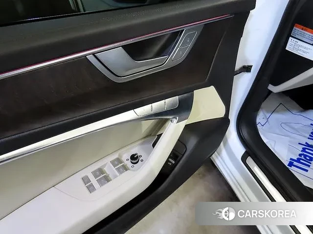 Audi A6 (C8) 2023 Белый из Кореи, фото 4