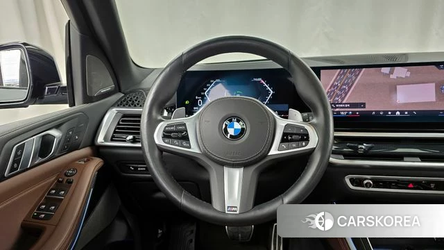 BMW X5 (G05) 2025 Светло-серебряный цвет из Кореи, фото 4