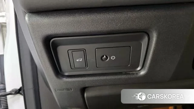 Land Rover Discovery Sports 2018 Белый из Кореи, фото 4