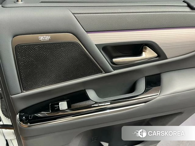 Lexus LX 2024 Белый из Китая, фото 4