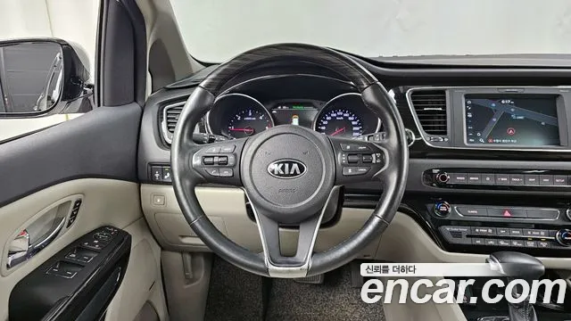 Kia The New Carnival id 2719254 из Кореи 4