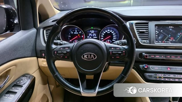 Kia The New Carnival 2018 Черный из Кореи, фото 4