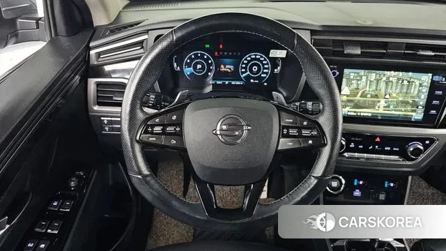 Ssangyong Beautiful Korando 2021 Серебристо-серый из Кореи, фото 4