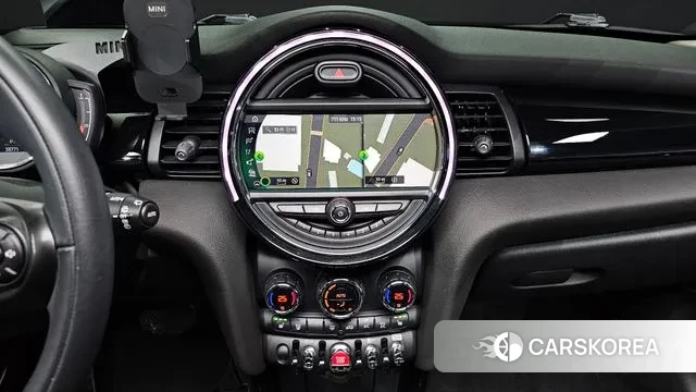 Mini Cooper 2019 Жемчужный цвет из Кореи, фото 4