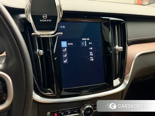 Volvo S60 3rd generation 2020 Белый из Кореи, фото 4