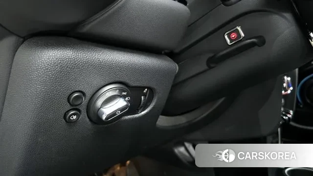 Mini Cooper 2022 Белый из Кореи, фото 4