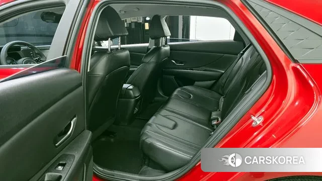 Hyundai The New Avante Hybrid (CN7) 2023 Красный из Кореи, фото 4