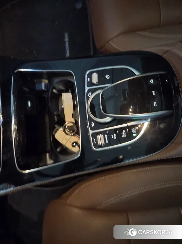 Mercedes-Benz E-Class W213 2019 Белый из Кореи, фото 4