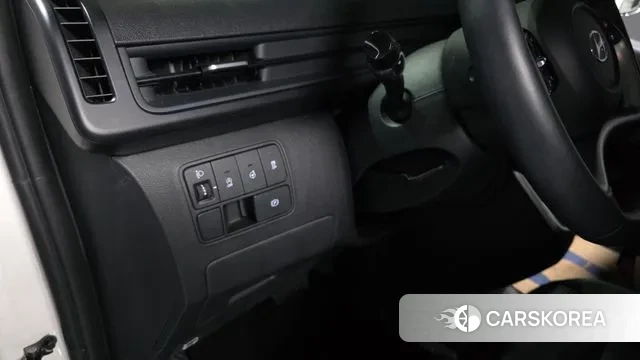 Hyundai Staria 2022 Белый из Кореи, фото 4