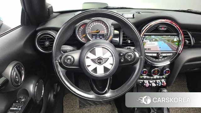 Mini Cooper Convertible 2019 Синий из Кореи, фото 4