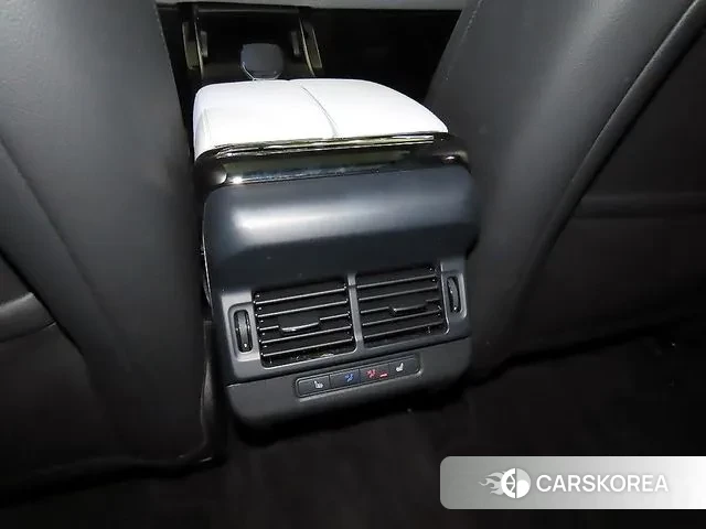 Land Rover Range Rover Evoque 2nd Generation 2025 Серебристо-серый из Кореи, фото 4